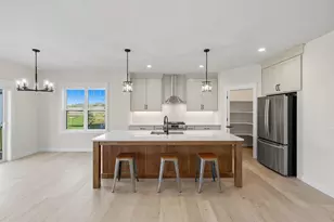 6255 Ronald Reagan Dr, DeForest, WI 53532 - Photo 7