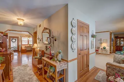 10538 W Erbe Road, Blue Mounds, WI 53517 - Photo 15