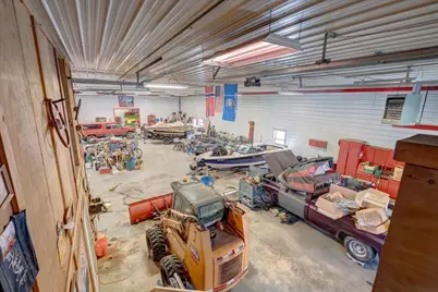 10538 W Erbe Road, Blue Mounds, WI 53517 - Photo 43