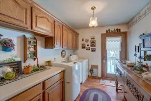 10538 W Erbe Rd, Blue Mounds, WI 53517 - Photo 27