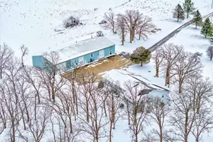 10538 W Erbe Rd, Blue Mounds, WI 53517 - Photo 77