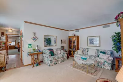 10538 W Erbe Road, Blue Mounds, WI 53517 - Photo 17