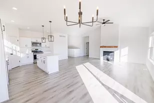 1708 Kyle Circle, Beloit, WI 53511 - Photo 5