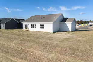 1708 Kyle Circle, Beloit, WI 53511 - Photo 3