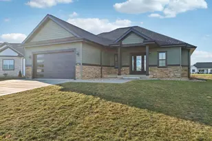 264 Falcon Ct, Sauk City, WI 53583 - Photo 3