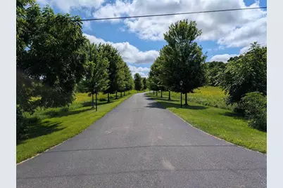 596 Hillcrest Lane, Brooklyn, WI 53521 - Photo 5