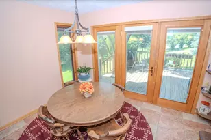 18 Clarendon Ct, Madison, WI 53704 - Photo 21