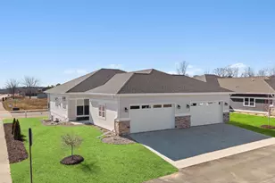 2860 Wild Goose Wy, Stoughton, WI 53589 - Photo 5