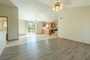 N9560 - N9562 County Road Cc, Belleville, WI 53508 - Photo 5