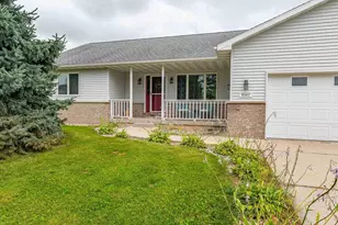 N9560 - N9562 County Road Cc, Belleville, WI 53508 - Photo 3