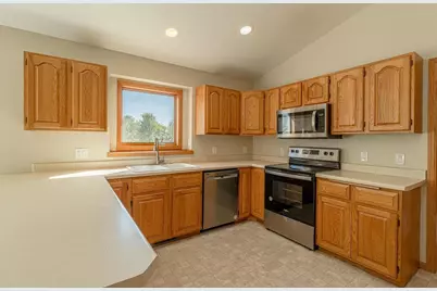 N9560 - N9562 County Road Cc, Belleville, WI 53508 - Photo 15