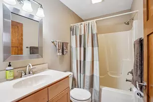 N6106 Fox Glen Rd, Portage, WI 53901 - Photo 47