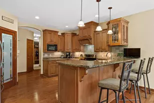 631 Cedar Ave, Cedar Grove, WI 53013 - Photo 7