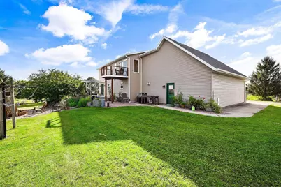 8542 Bakken Road, Mount Horeb, WI 53572 - Photo 5