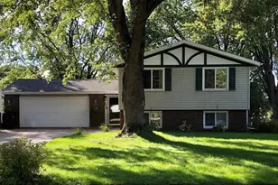 210 View St, Tomah, WI 54660 - Photo 1