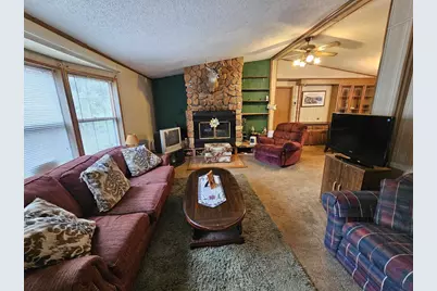 1150 Gale Court, Wisconsin Dells, WI 53965 - Photo 15