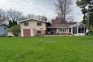 411 Midland Ln, Monona, WI 53716 - Photo 23