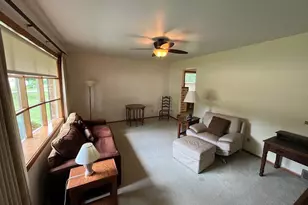 481 Badger Dr, Janesville, WI 53536 - Photo 23