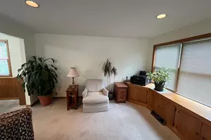 481 Badger Dr, Janesville, WI 53536 - Photo 33