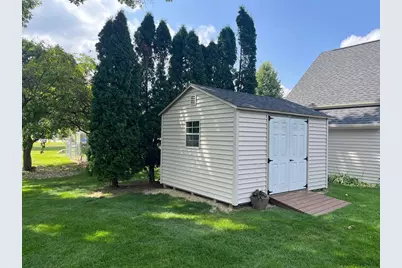 481 Badger Drive, Janesville, WI 53536 - Photo 11