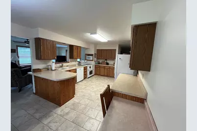 481 Badger Drive, Janesville, WI 53536 - Photo 15