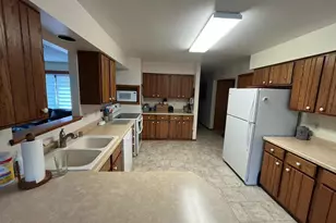 481 Badger Dr, Janesville, WI 53536 - Photo 17