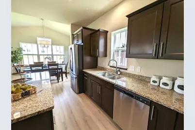 26 Windflower Way, Mount Horeb, WI 53572 - Photo 9