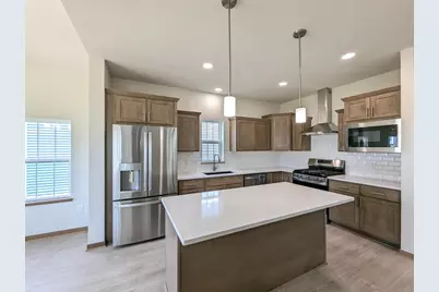 26 Windflower Way, Mount Horeb, WI 53572 - Photo 3