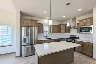 26 Windflower Wy, Mount Horeb, WI 53572 - Photo 3