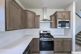 26 Windflower Wy, Mount Horeb, WI 53572 - Photo 11