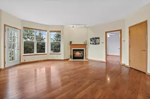 3134 Dorchester Way, Madison, WI 53719 - Photo 11