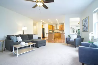 279 N Mallard Drive, Sun Prairie, WI 53590 - Photo 7