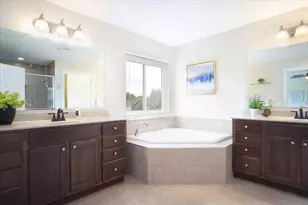 279 N Mallard Dr, Sun Prairie, WI 53590 - Photo 21