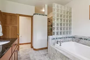 13506 W Travis Trace Rd, Janesville, WI 53536 - Photo 31