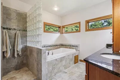 13506 W Travis Trace Road, Janesville, WI 53536 - Photo 27