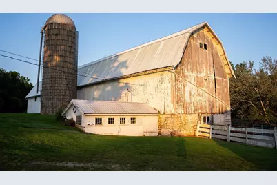 8991 McKenzie Lane, Hollandale, WI 53516 - Photo 43