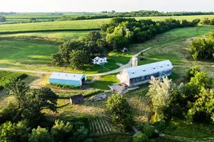 8991 McKenzie Ln, Hollandale, WI 53516 - Photo 3