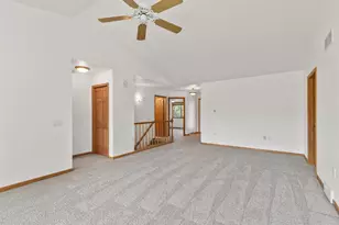 402 Concord Dr, Oregon, WI 53575 - Photo 15