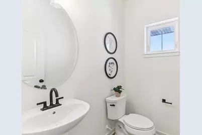 515 Fundamental Way, Cottage Grove, WI 53527 - Photo 9