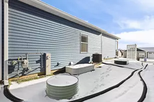 106 Lupine Ave, Poynette, WI 53955 - Photo 37