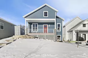 106 Lupine Ave, Poynette, WI 53955 - Photo 1