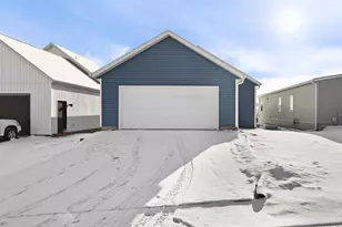 106 Lupine Ave, Poynette, WI 53955 - Photo 35