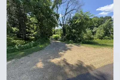 W8785 Highway 82, Elroy, WI 53929 - Photo 7