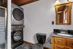 1121 Millersville Ave, Howards Grove, WI 53083 - Photo 9