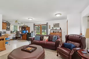 616 N Main St, Cottage Grove, WI 53527 - Photo 43