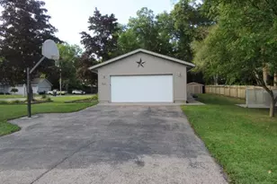 613 Shady Ln, Pardeeville, WI 53954 - Photo 27