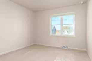 6419 Prairie Wood Dr, Mcfarland, WI 53558 - Photo 11