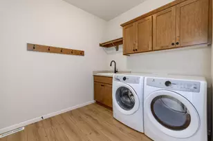 417 Orion Trail, Madison, WI 53718 - Photo 9