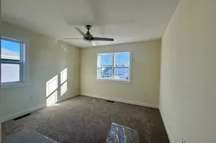 4146 Fox Frst Wy, DeForest, WI 53532 - Photo 7