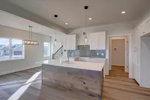 4148 Fox Frst Wy, DeForest, WI 53532 - Photo 17